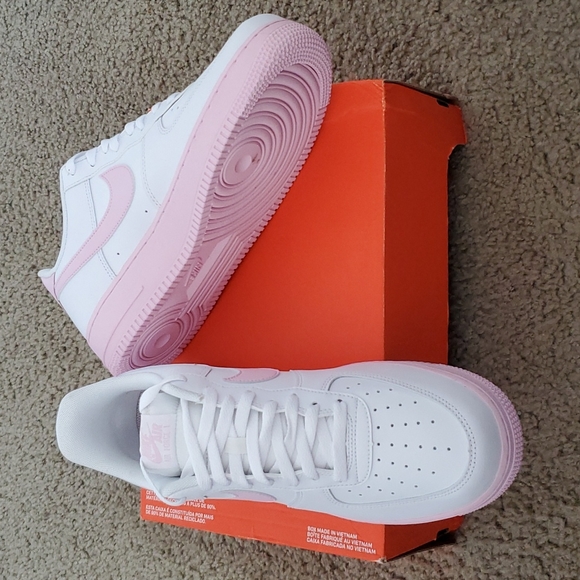 Very Rare New Air Force Ones - Picture 3 of 8